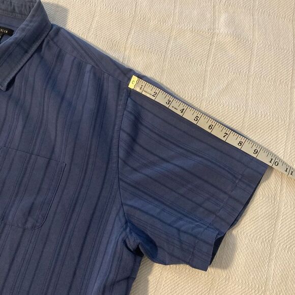 Van Heusen Navy Blue Men’s Button Up Shirt Size 2X, 18 - 18-1/2 - Picture 6 of 9